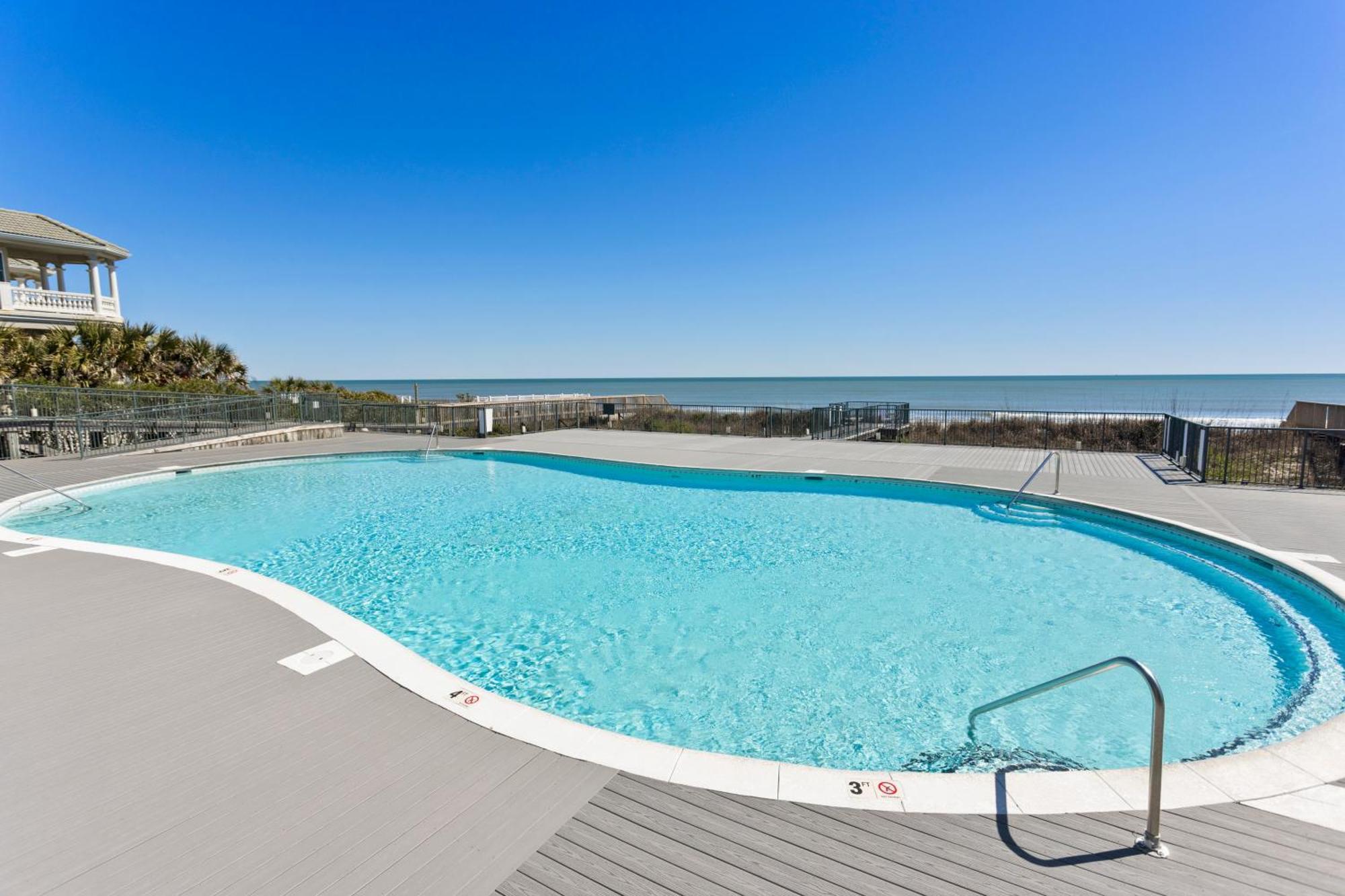 Oceanview 4Br/4Ba Condo, Steps To Beach/Pool أوشن إيسل بيتش المظهر الخارجي الصورة