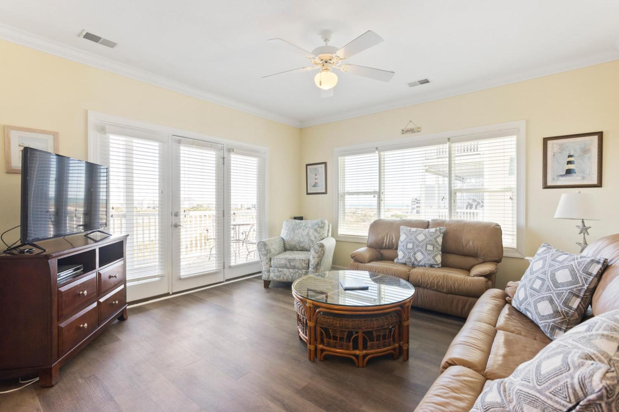 Oceanview 4Br/4Ba Condo, Steps To Beach/Pool أوشن إيسل بيتش المظهر الخارجي الصورة